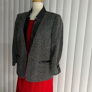 Nipon Boutique size 10 Jacket in EUC
